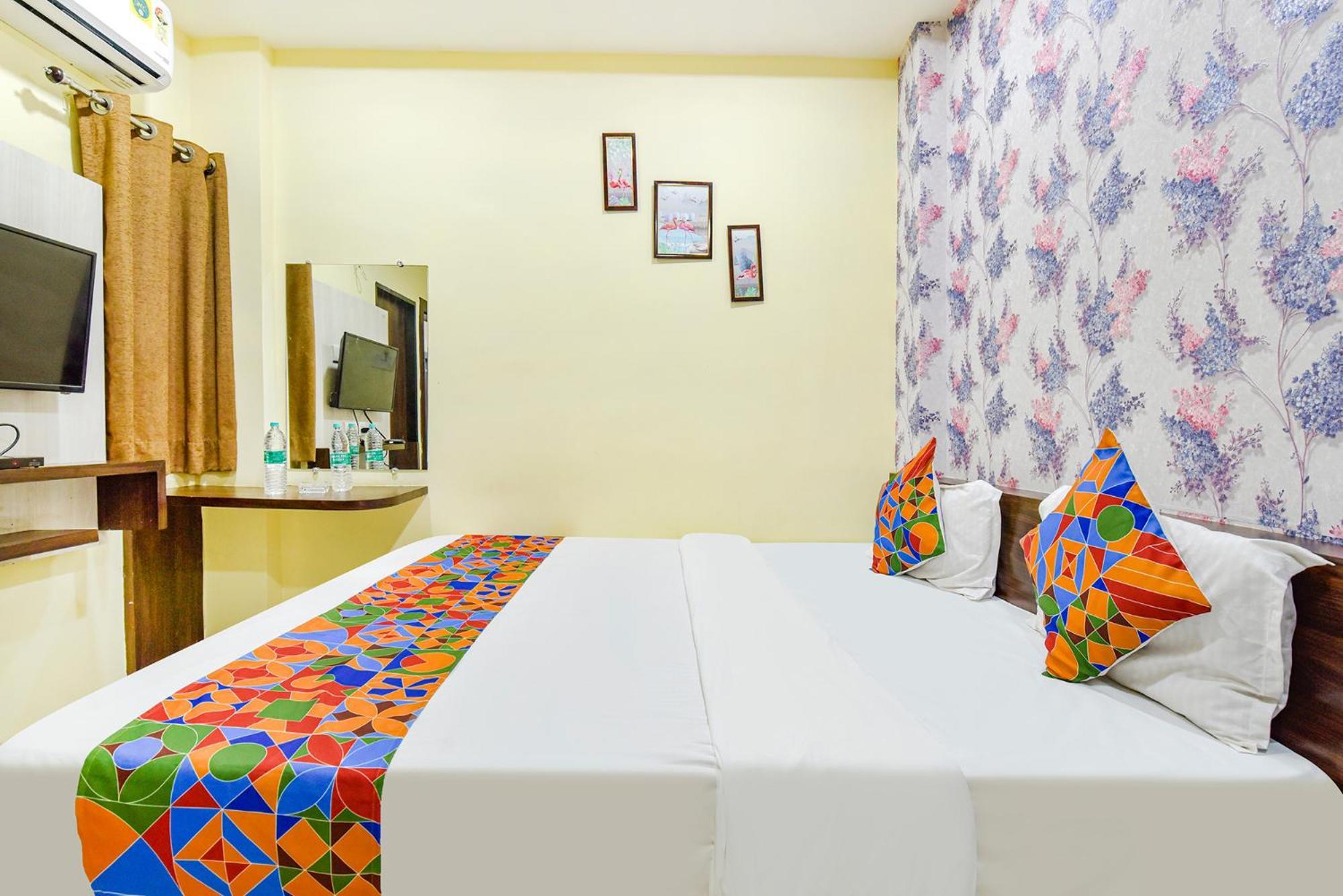 Hotel Fabexpress A2 And Restro Indore Exterior foto
