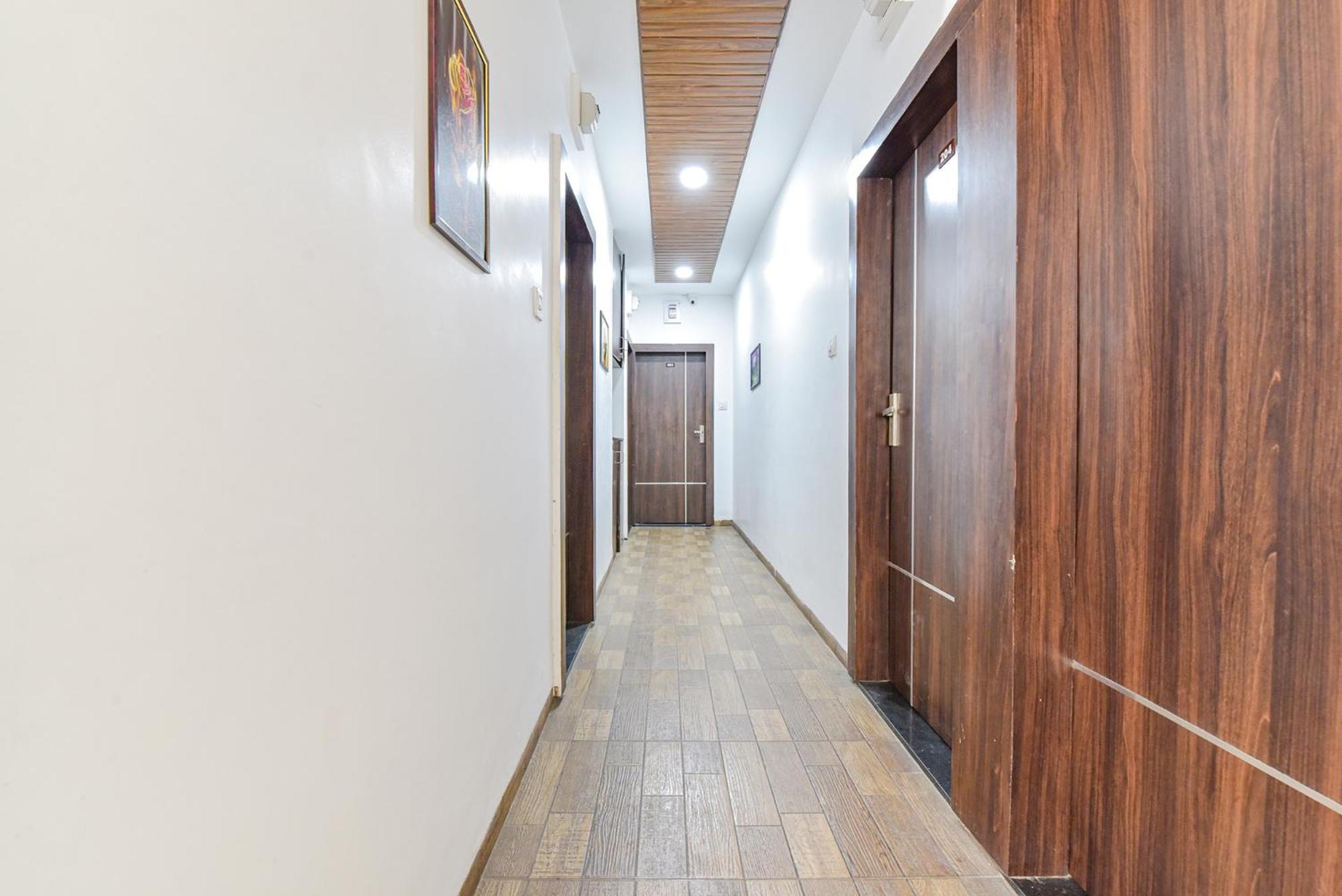 Hotel Fabexpress A2 And Restro Indore Exterior foto